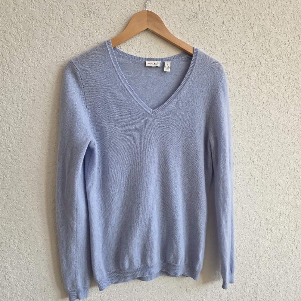 Macy's 100% cashmere blue sweater M